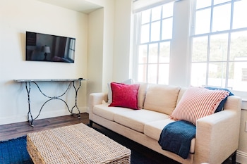 the crazy water hotel