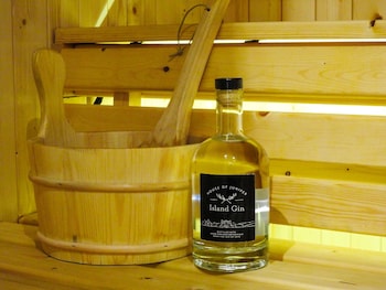 House Of Juniper - The Manse,,2 star