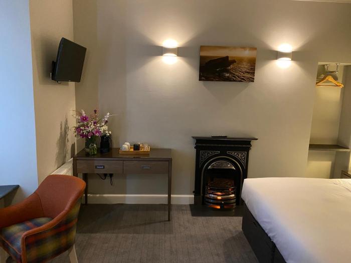 house of juniper the manse