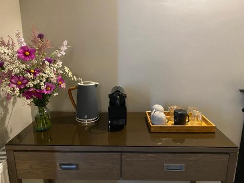 house of juniper the manse