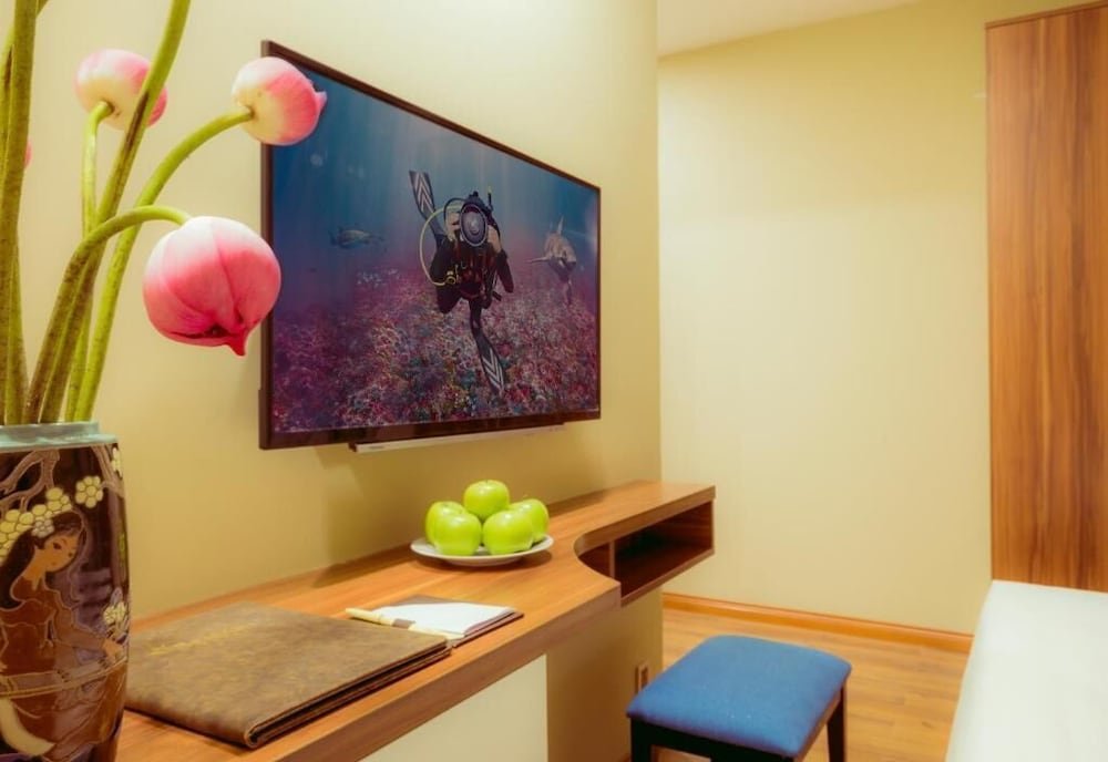 a25 hotel le thi hong gam