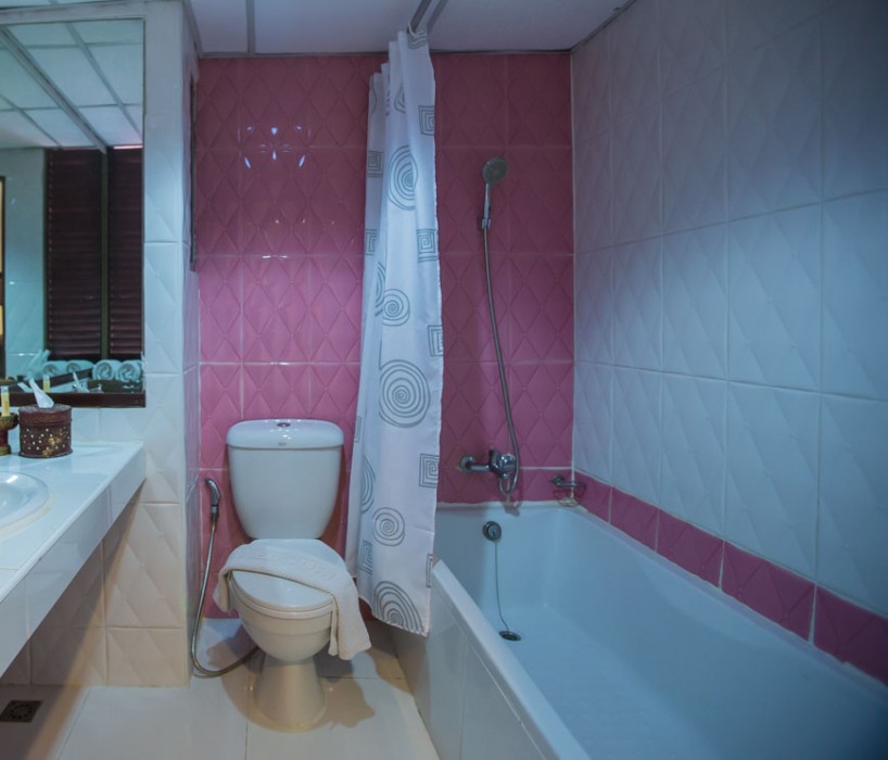 b2 chang phueak gate premier hotel