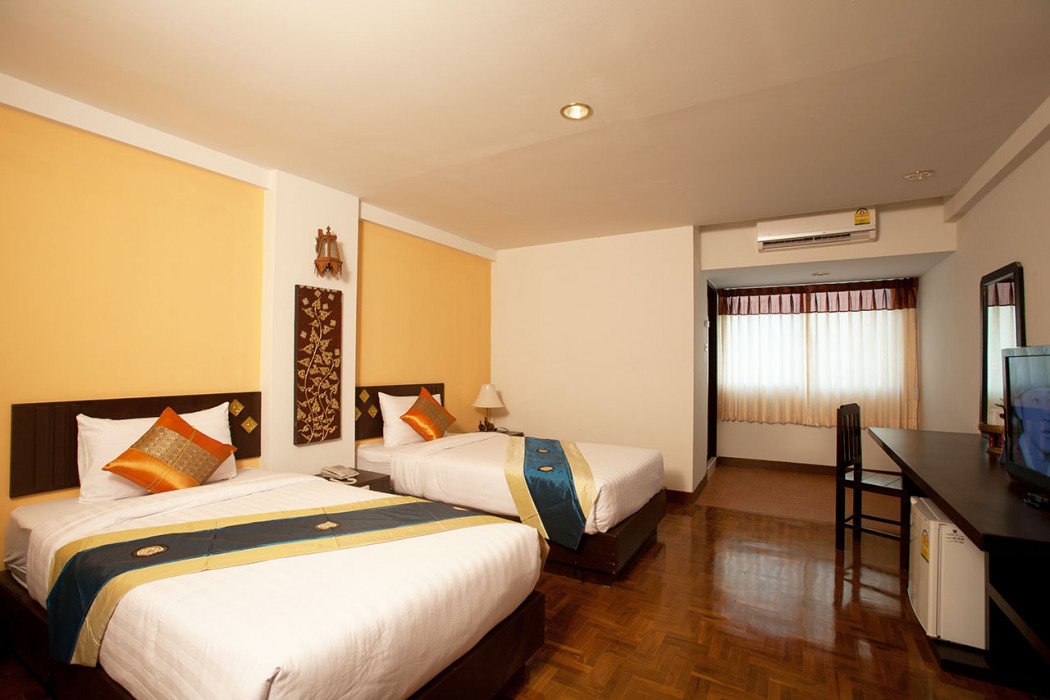 b2 chang phueak gate premier hotel