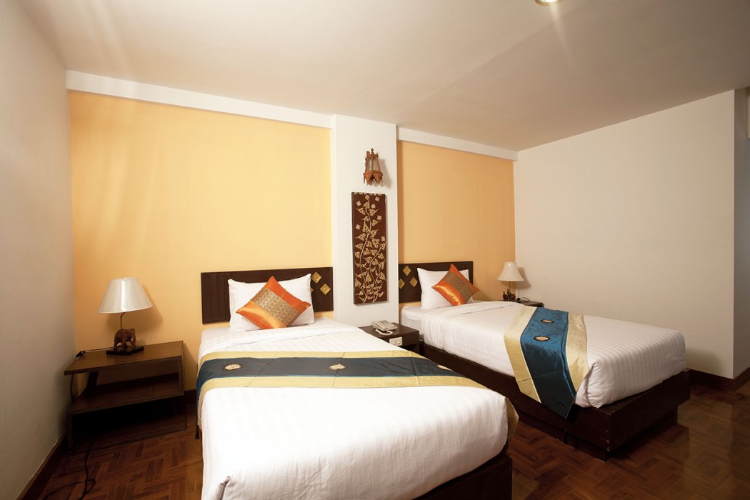 b2 chang phueak gate premier hotel