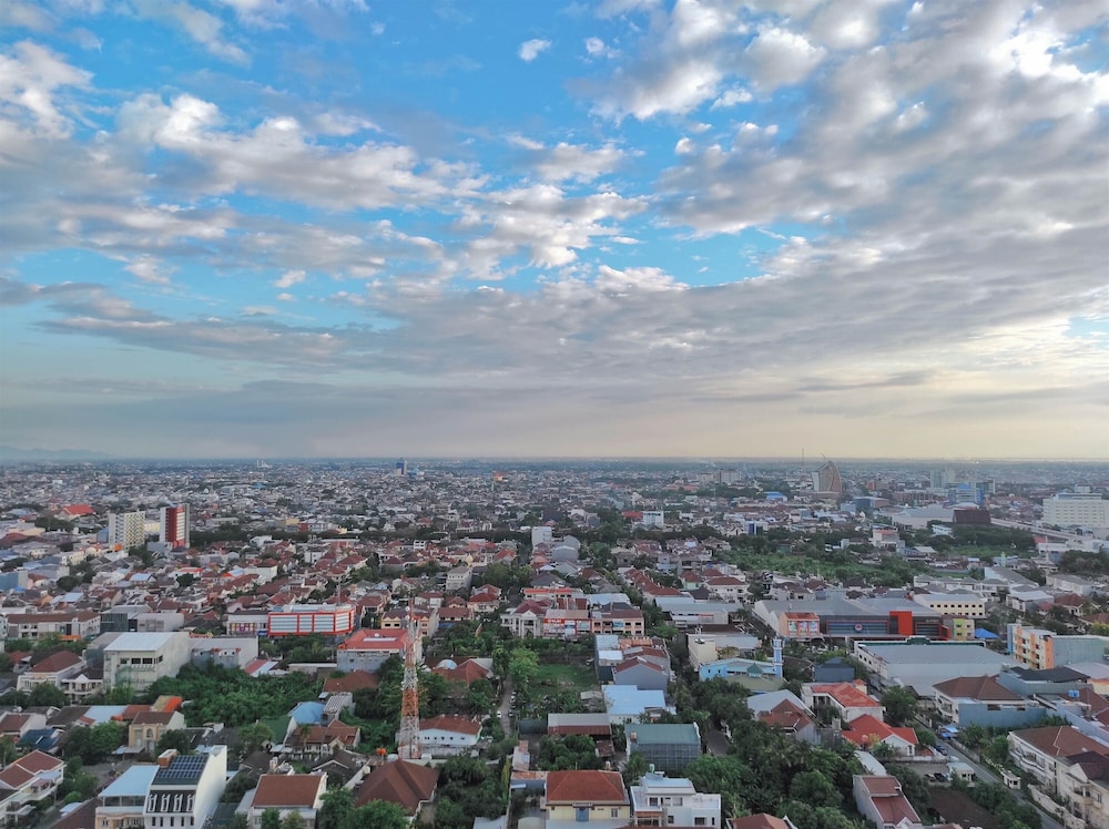 best deal and cozy 2br vida view apartment