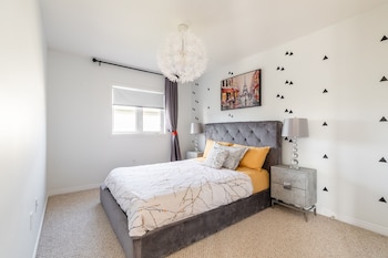 globalstay luxury 3br townhomes with hot tub gym bbq