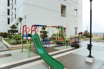 simply studio room apartment margonda residences 5
