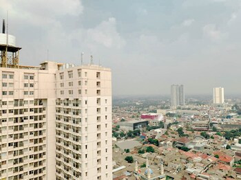simply studio room apartment margonda residences 5