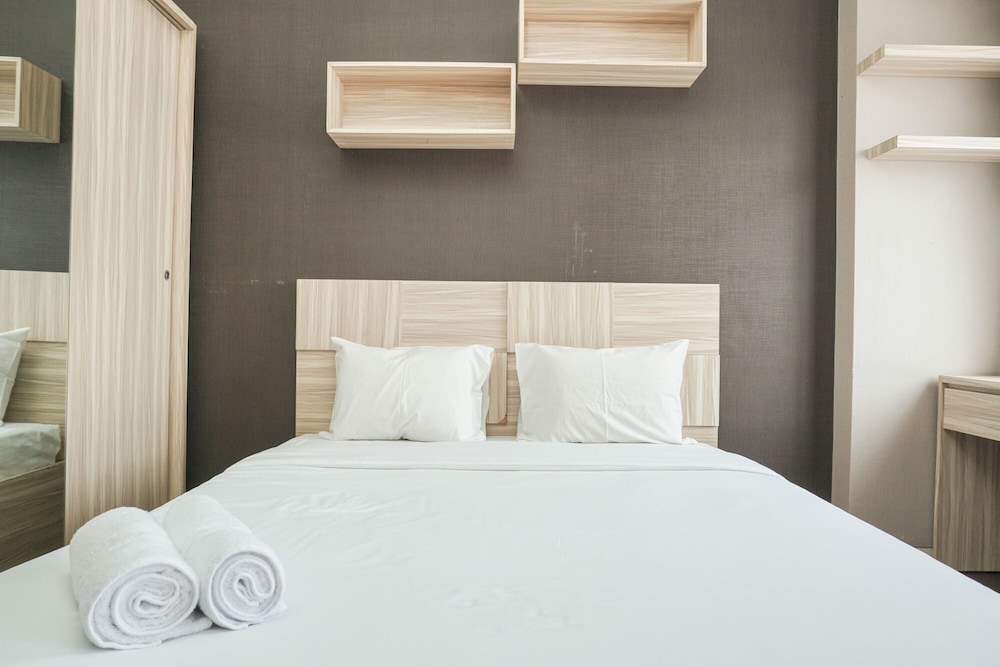 simply studio room apartment margonda residences 5