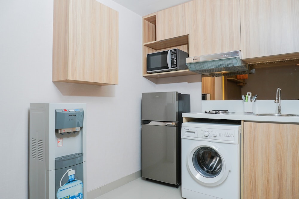 clean and elegant 1br at the oasis apartment