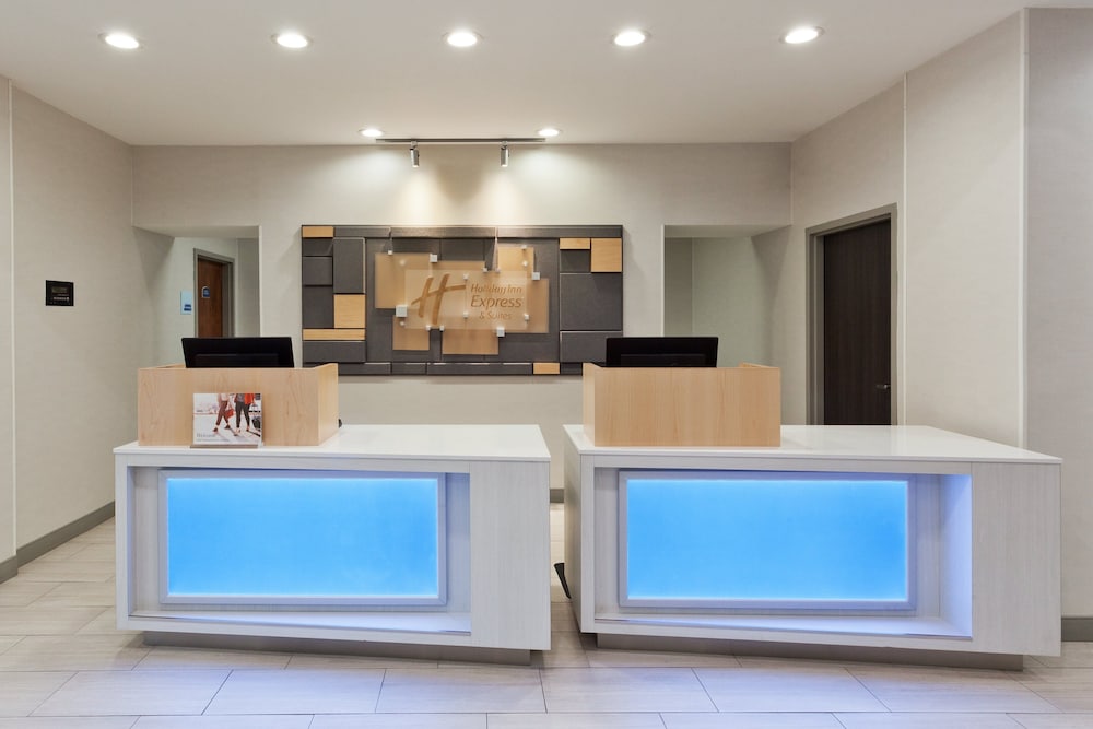 holiday inn express and suites montgomery east eastchase