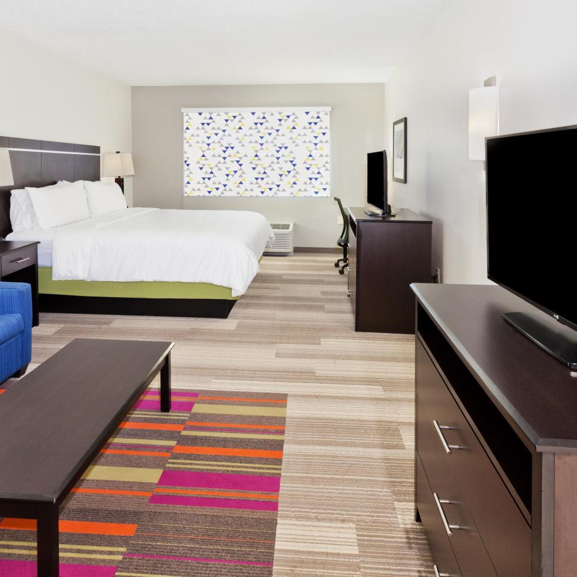 holiday inn express and suites montgomery east eastchase