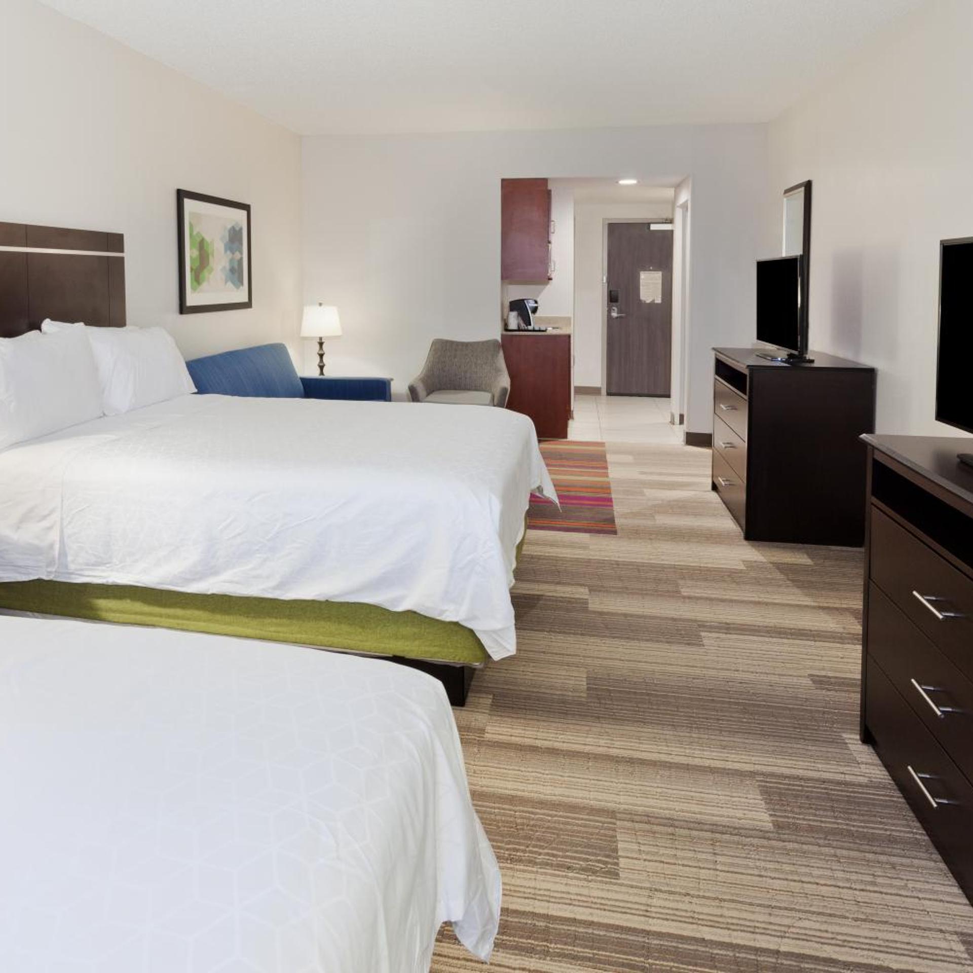 holiday inn express and suites montgomery east eastchase