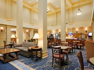 holiday inn express and suites montgomery east eastchase