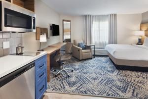candlewood suites montgomery north by ihg