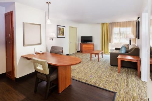 candlewood suites montgomery north by ihg