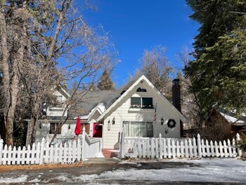 gnome chalet