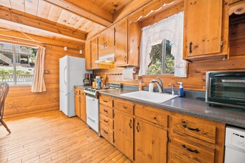 gnome chalet