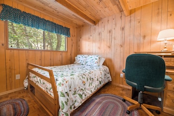 gnome chalet