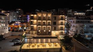 grand hotel