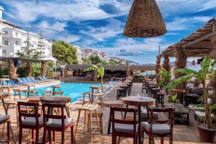 grand hotel