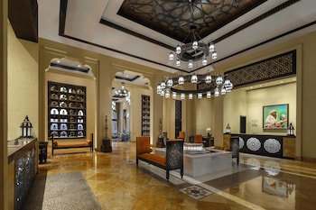 qasr al sarab desert resort by anantara
