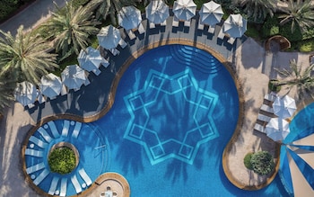 qasr al sarab desert resort by anantara