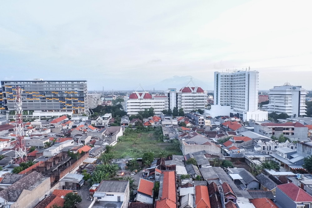 best value and spacious studio room apartment at high point serviced by travelio