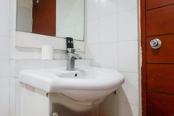 best value and spacious studio room apartment at high point serviced by travelio