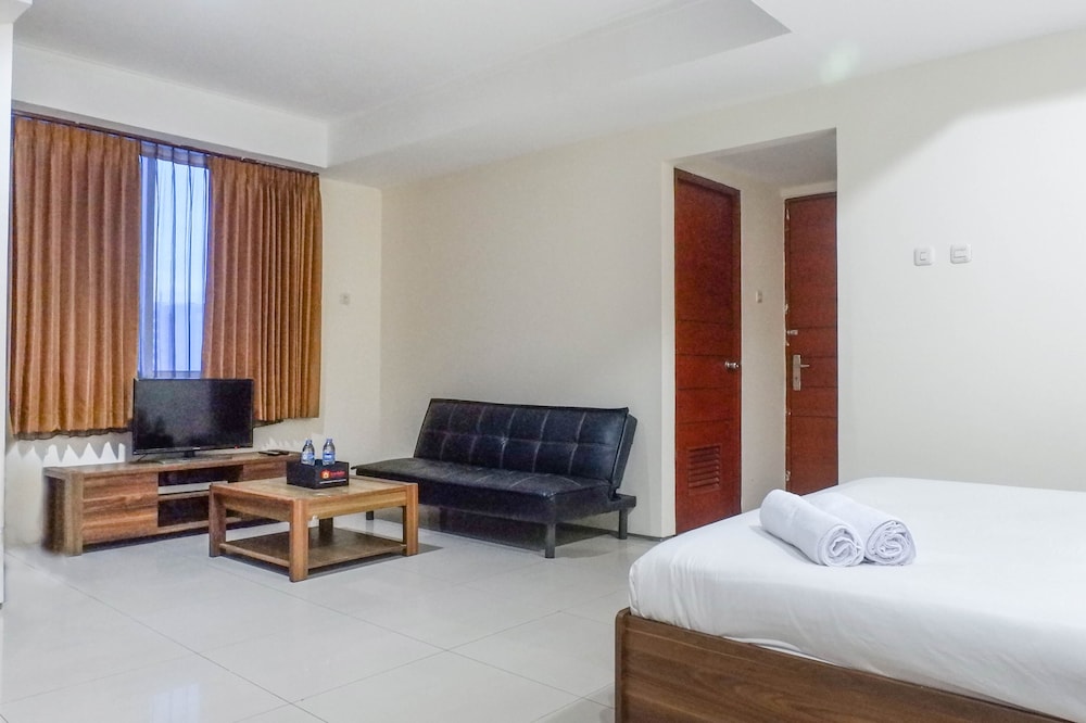 best value and spacious studio room apartment at high point serviced by travelio