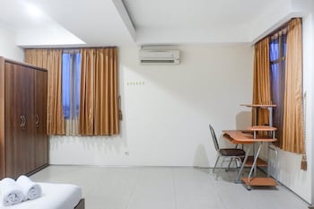 best value and spacious studio room apartment at high point serviced by travelio