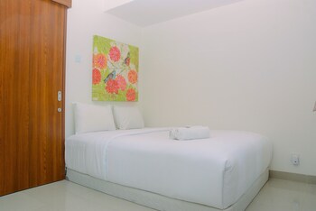 cozy and simple living 1br grand kamala lagoon apartment
