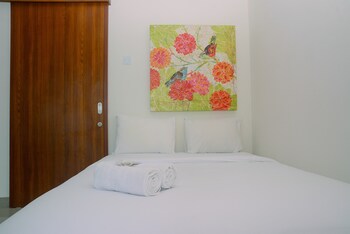 cozy and simple living 1br grand kamala lagoon apartment