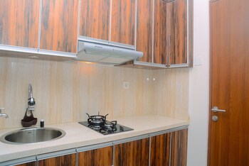 Cozy And Simple Living 1Br Grand Kamala Lagoon Apartment,,0 star