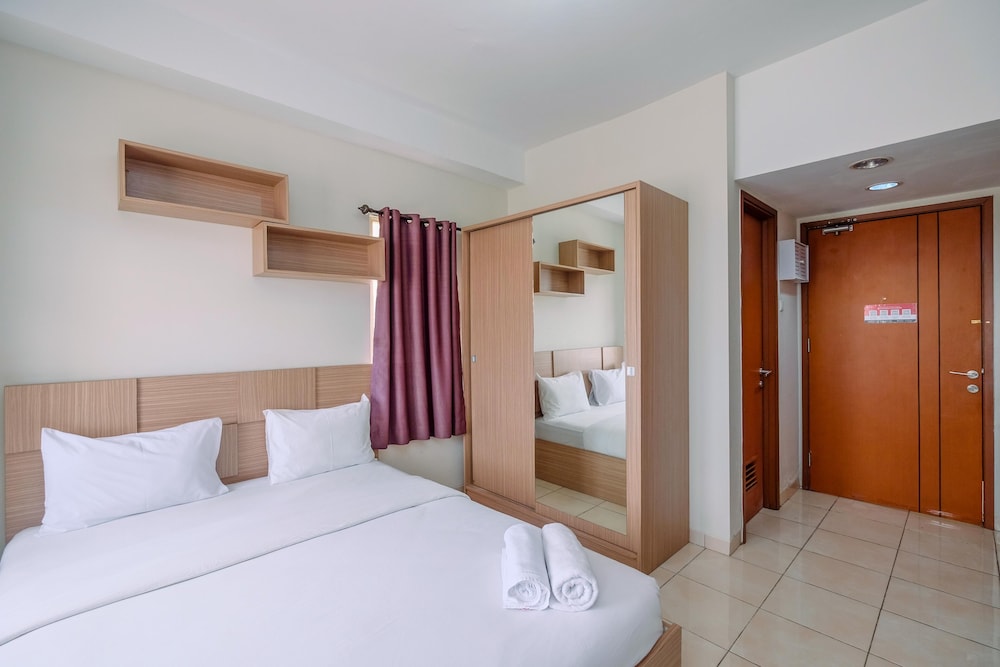 cozy stay studio apartment at margonda residence 5