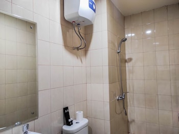 homey and comfy 2br at vida view apartment