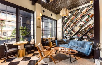 villa brown tel aviv