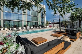 the english hotel las vegas a tribute portfolio hotel