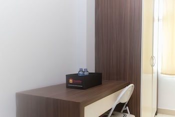 homey and comfort studio at the enviro apartment