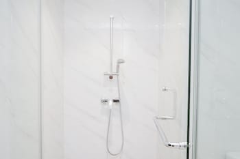 comfortable and nice 1br at branz bsd apartment