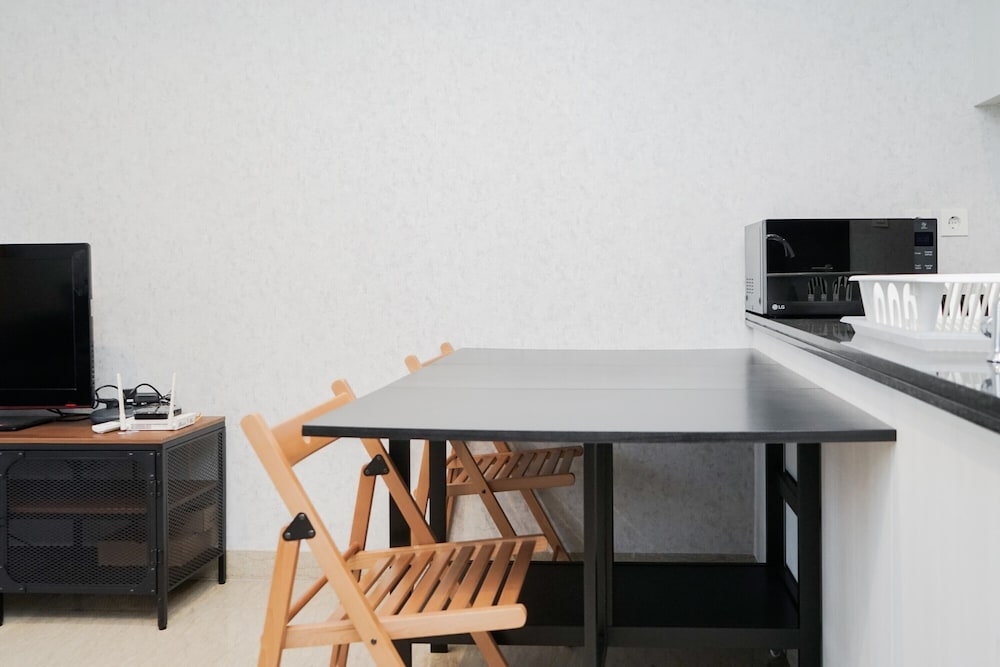 comfortable and nice 1br at branz bsd apartment