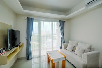 comfortable and spacious 2br at oasis cikarang apartment