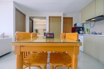 comfortable and spacious 2br at oasis cikarang apartment