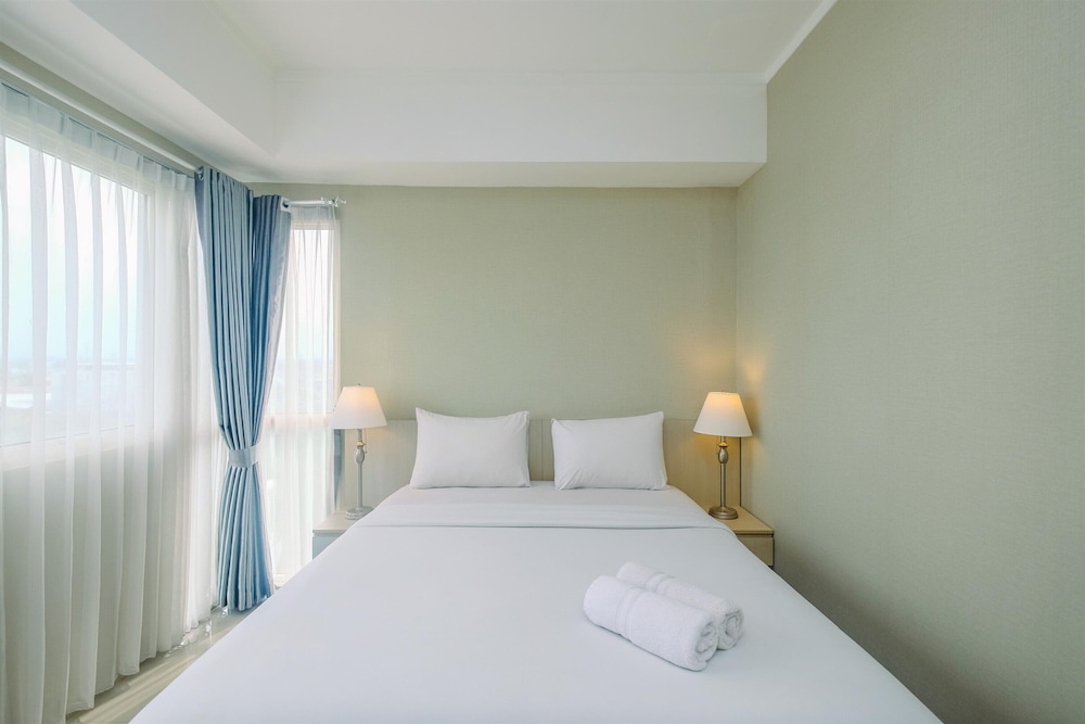 comfortable and spacious 2br at oasis cikarang apartment
