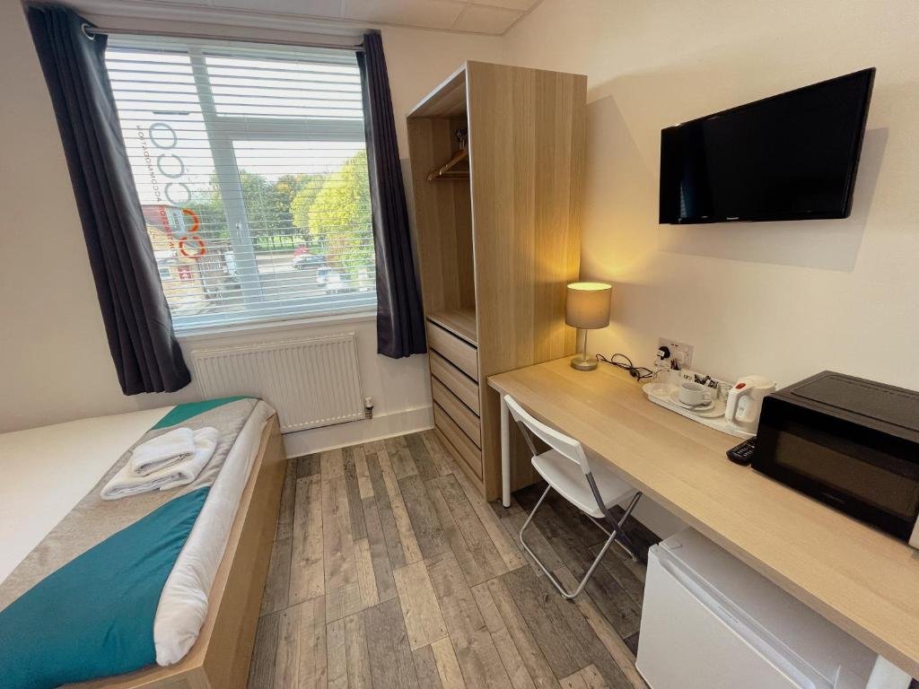 contractor accommodation cacco