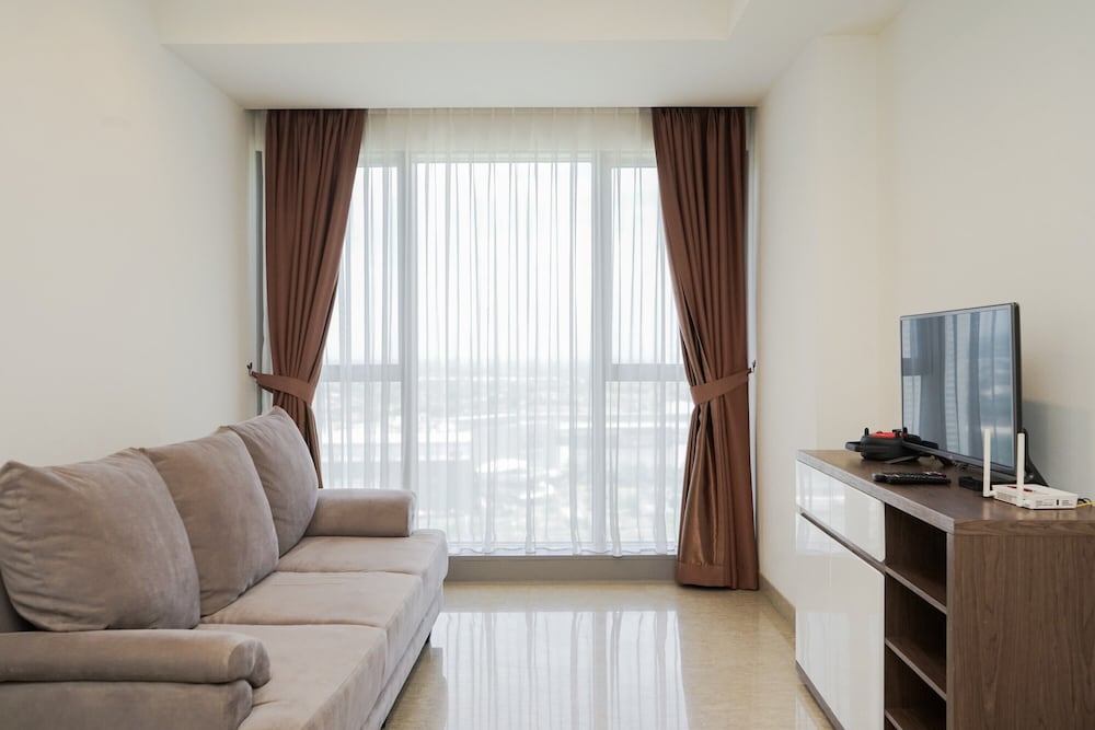 spacious 1br at branz apartment bsd near aeon mall