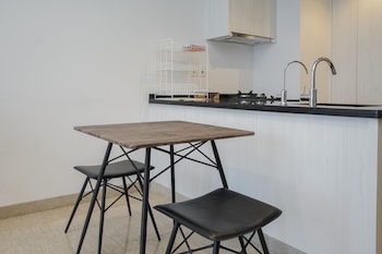 spacious 1br at branz apartment bsd near aeon mall