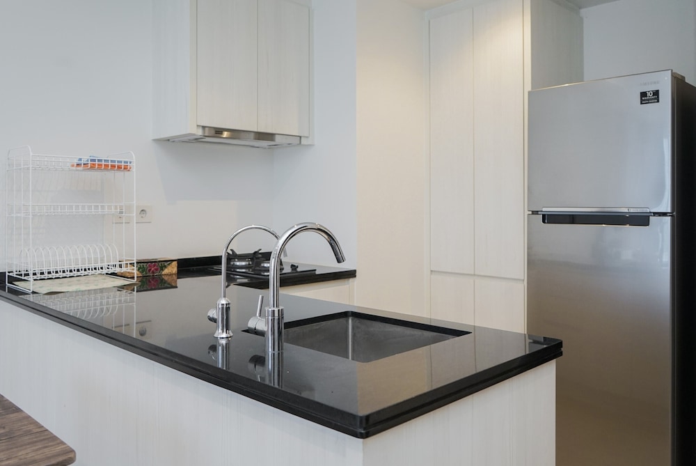 spacious 1br at branz apartment bsd near aeon mall