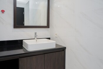 spacious 1br at branz apartment bsd near aeon mall