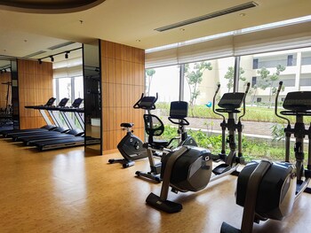 spacious 1br at branz apartment bsd near aeon mall